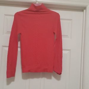 - La Winner womens  long  sleeve  top